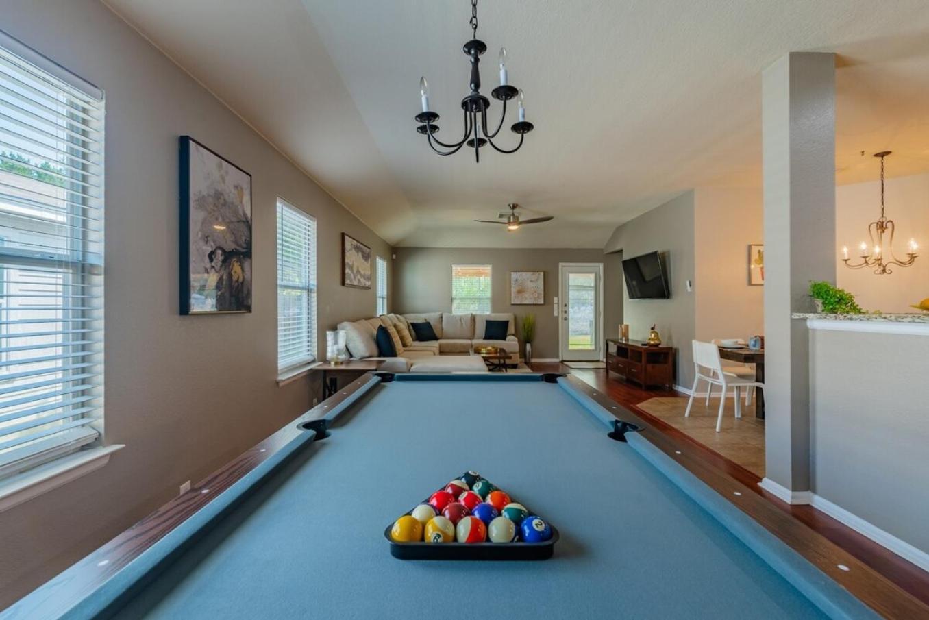 Holiday home Luxury Oasis Hot-tub, Games & Bbq By Fiesta Tx